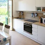 Romeo's House Apartman La Spezia