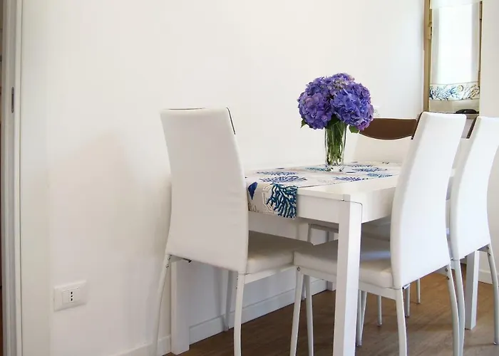 Romeo's House لا سبيتسْيا